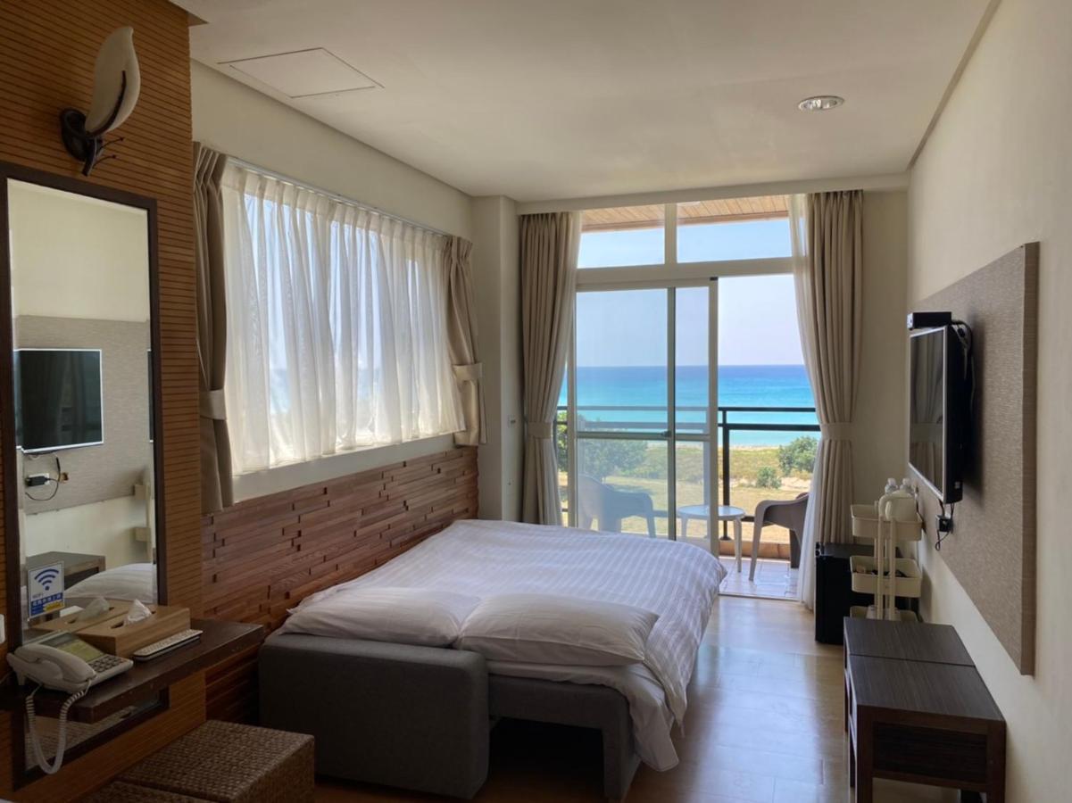 Lovesea 126 Beach Inn Kenting Exterior photo